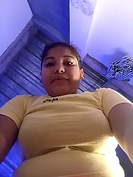 Snapshot of angelHeath13 chatting on October 26, 2025, 5:57 am angelHeath13 online show from October 26, 2025, 5:57 am