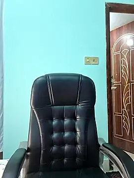 Bristy- online show from January 12, 2026, 5:29 pm