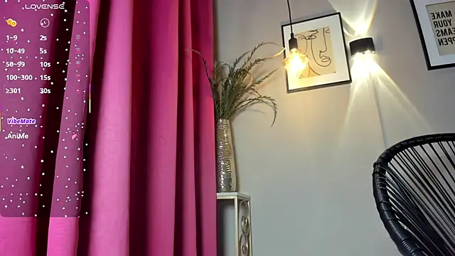 Snapshot of dulce_fiore07 chatting on November 15, 2025, 12:34 pm dulce fiore07 online show from November 15, 2025, 12:34 pm