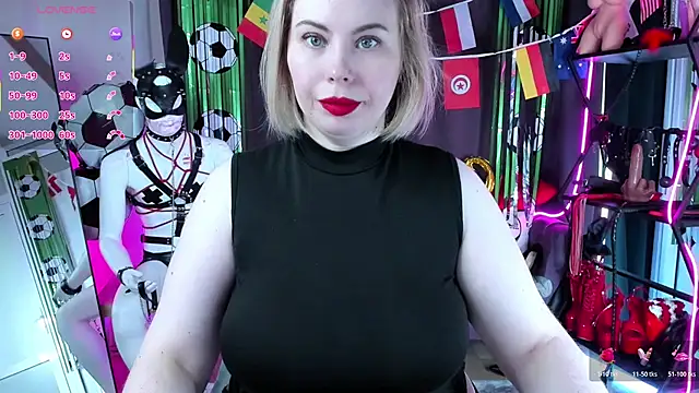 Anna Maxwell online show from July 18, 2026, 2:05 am