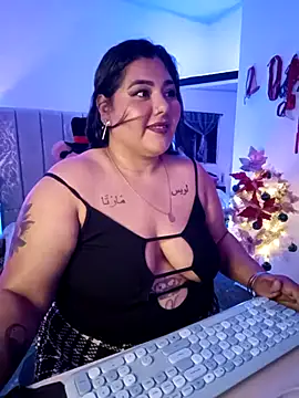 AndreaKinky online show from December 5, 2025, 8:12 am