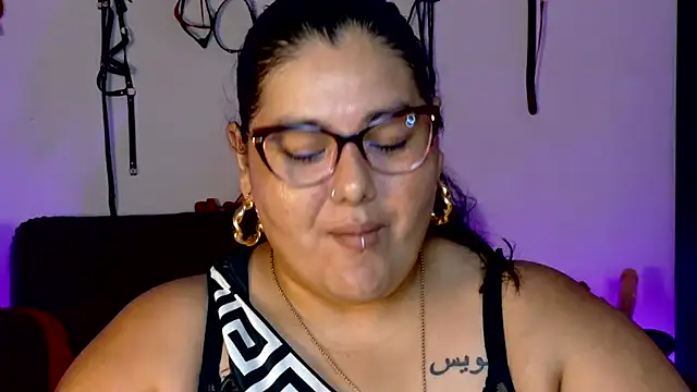 Snapshot of AndreaKinky chatting on July 14, 2026, 2:05 am AndreaKinky online show from July 14, 2026, 2:05 am