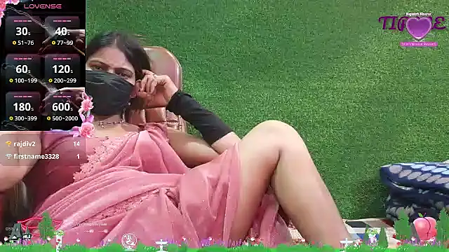 SEXY-SIMI-BHABI online show from April 30, 2026, 11:09 pm