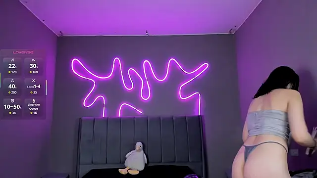 Sabrina bloom online show from October 15, 2025, 1:55 pm