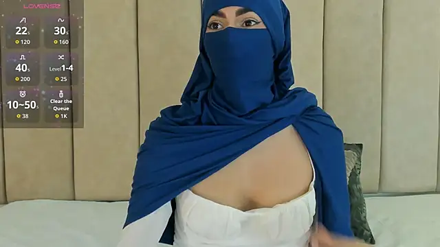  Zahiira  online show from October 29, 2025, 12:07 pm