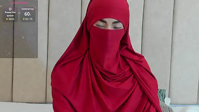  Zahiira  online show from November 6, 2025, 12:06 pm