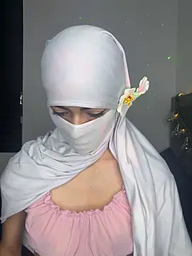 Snapshot of _Zahiira_ chatting on July 16, 2026, 11:38 am Zahiira online show from July 16, 2026, 11:38 am