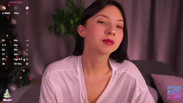 DaisyBlaze online show from December 18, 2025, 4:29 am