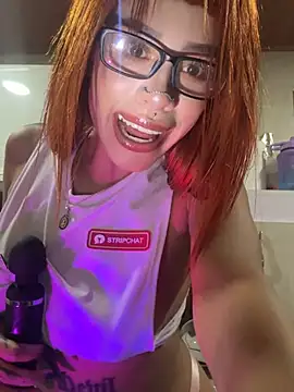 ScarlettRusso1 online show from May 3, 2026, 11:11 pm