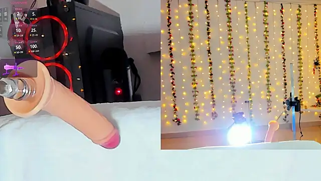 Kitty  Rose   online show from October 13, 2025, 10:26 am