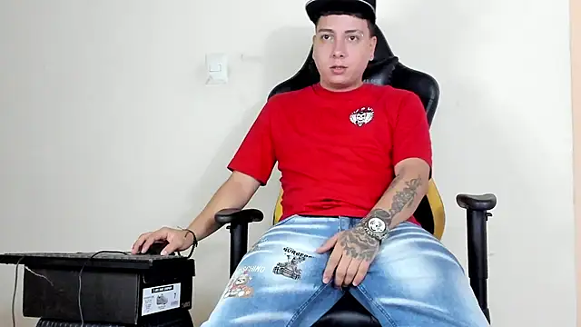 Snapshot of HELLSTAR chatting on November 22, 2025, 10:20 pm HELLSTAR online show from November 22, 2025, 10:20 pm