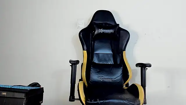 Snapshot of HELLSTAR chatting on November 26, 2025, 2:07 pm HELLSTAR online show from November 26, 2025, 2:07 pm