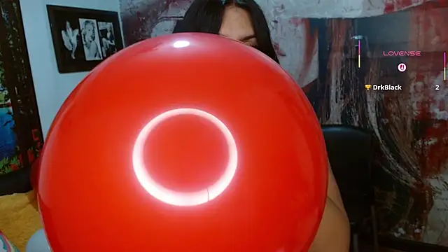 gigi gilt  online show from February 15, 2026, 4:20 am