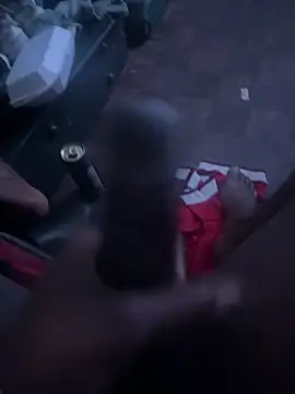 Snapshot of kamo012000 chatting on December 22, 2025, 11:13 pm kamo012000 online show from December 22, 2025, 11:13 pm