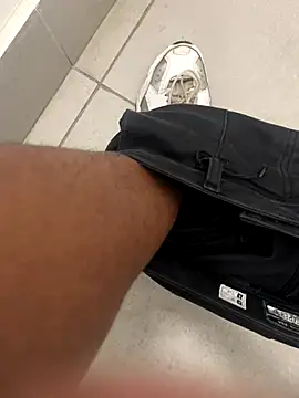 Snapshot of kamo012000 chatting on January 6, 2026, 7:45 am kamo012000 online show from January 6, 2026, 7:45 am