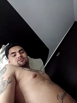 Maximo cum27 online show from March 4, 2026, 4:29 am