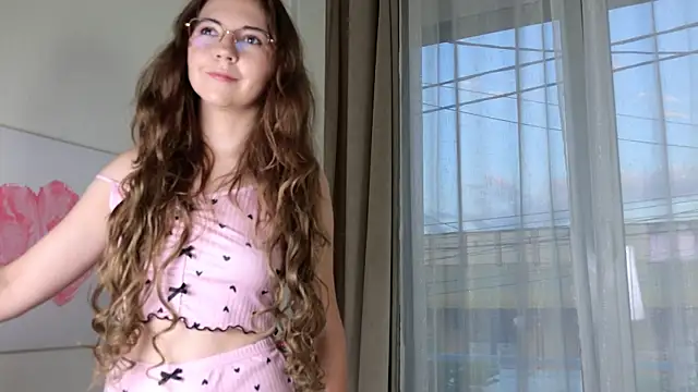 SabrinaSutton online show from July 4, 2026, 3:02 am