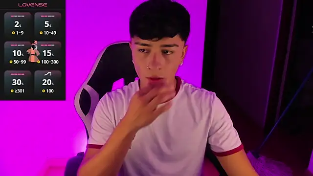 Snapshot of Matheewx_m chatting on September 11, 2025, 3:50 am Matheewx m online show from September 11, 2025, 3:50 am