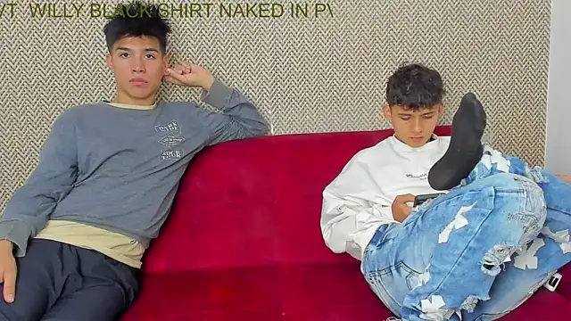 willy sexxx18 online show from November 29, 2025, 7:17 pm