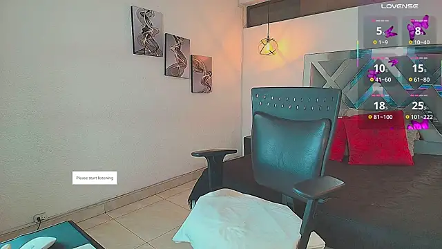 Rossi ss1 online show from November 27, 2025, 3:52 am