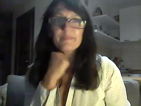 Elena48324 online show from October 6, 2025, 5:43 pm