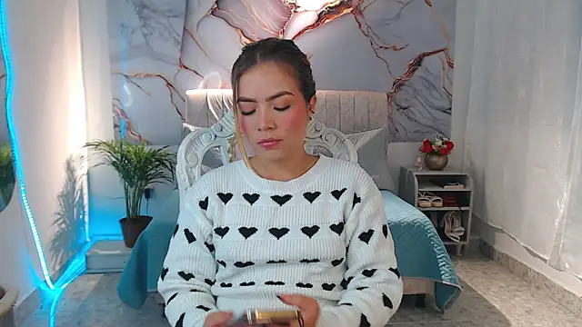 Snapshot of _Tiffany1 chatting on September 12, 2025, 8:09 pm Tiffany1 online show from September 12, 2025, 8:09 pm