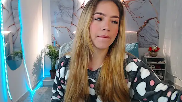 Snapshot of _Tiffany1 chatting on September 14, 2025, 6:40 pm Tiffany1 online show from September 14, 2025, 6:40 pm