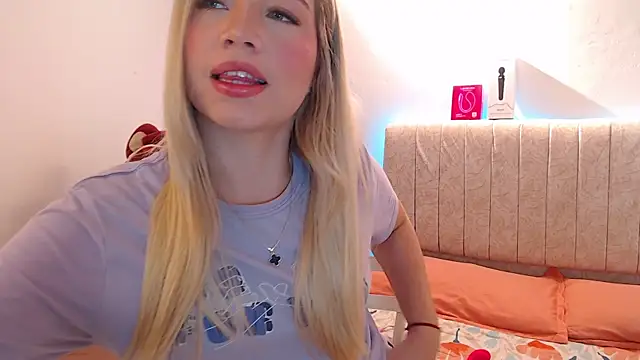 Snapshot of _Tiffany1 chatting on November 27, 2025, 5:48 pm Tiffany1 online show from November 27, 2025, 5:48 pm