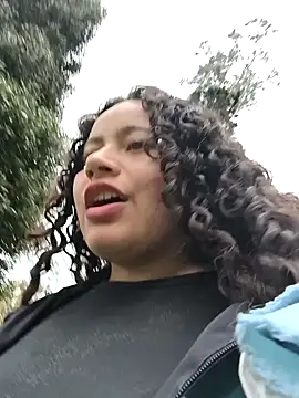 Snapshot of Yaya_watson chatting on November 12, 2025, 7:46 pm Yaya watson online show from November 12, 2025, 7:46 pm