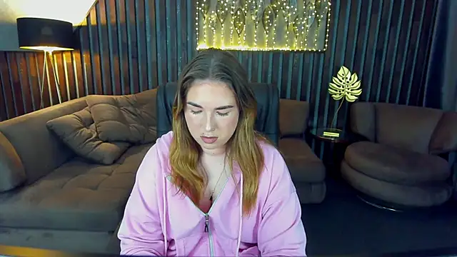 Snapshot of Sofii_darling chatting on May 29, 2026, 4:38 pm Sofii darling online show from May 29, 2026, 4:38 pm