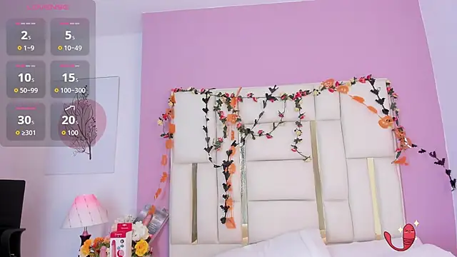 Snapshot of Silvana-Castro chatting on October 30, 2025, 11:44 am Silvana-Castro online show from October 30, 2025, 11:44 am