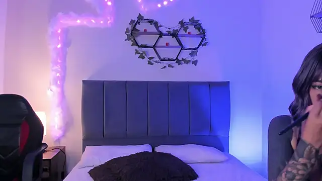 Snapshot of Ambar_gh1 chatting on October 27, 2025, 7:29 pm Ambar gh1 online show from October 27, 2025, 7:29 pm