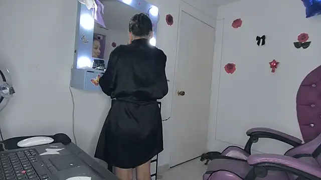 Snapshot of soffy_rosses chatting on July 18, 2026, 2:16 am soffy rosses online show from July 18, 2026, 2:16 am