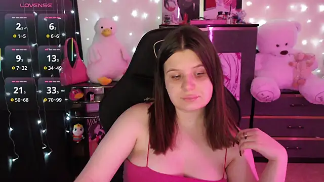 AmyVibess online show from October 1, 2025, 8:15 pm