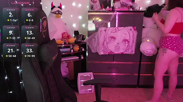 AmyVibess online show from October 27, 2025, 8:02 pm