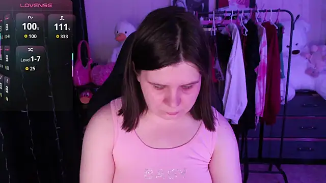 Snapshot of AmyVibess chatting on May 15, 2026, 6:04 pm AmyVibess online show from May 15, 2026, 6:04 pm