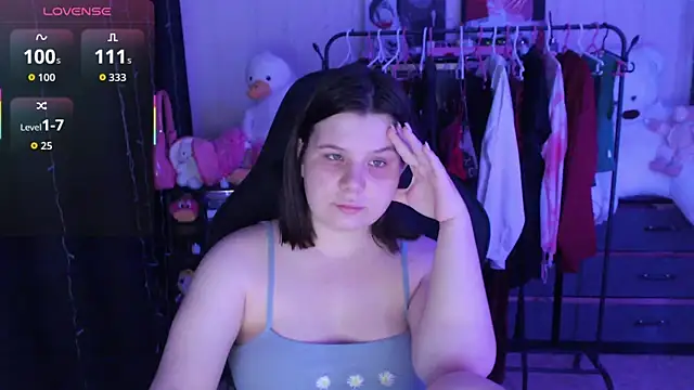 Snapshot of AmyVibess chatting on May 23, 2026, 6:12 pm AmyVibess online show from May 23, 2026, 6:12 pm