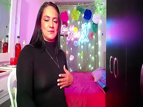 FernandaRui online show from March 10, 2026, 12:04 am