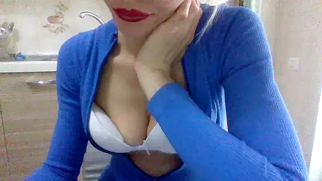 Kelly80 online show from May 11, 2026, 2:45 pm
