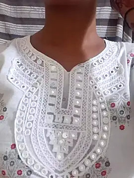 Snapshot of Fiza_Rani78 chatting on August 5, 2026, 2:25 am Fiza Rani78 online show from August 5, 2026, 2:25 am
