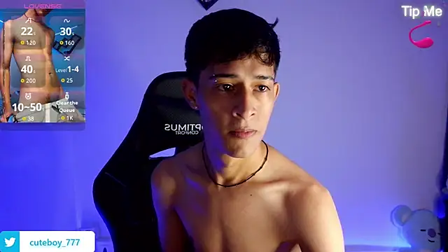 Snapshot of Danny_cute_05 chatting on October 20, 2025, 10:49 am Danny cute 05 online show from October 20, 2025, 10:49 am