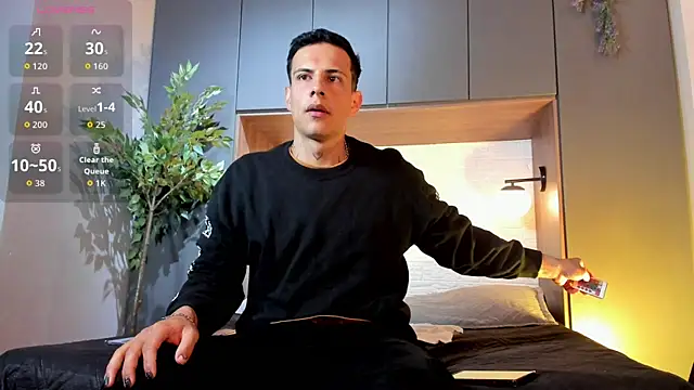 Snapshot of Dustin_Sonne chatting on October 10, 2025, 3:38 am Dustin Sonne online show from October 10, 2025, 3:38 am