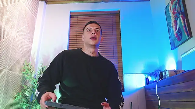 Dustin Sonne online show from March 4, 2026, 3:56 am