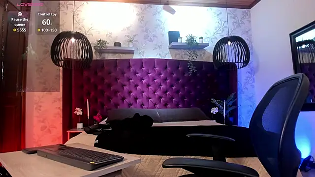 Snapshot of Dustin_Sonne chatting on June 16, 2026, 3:42 am Dustin Sonne online show from June 16, 2026, 3:42 am