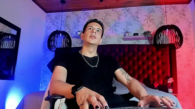Dustin Sonne online show from June 27, 2026, 3:33 am
