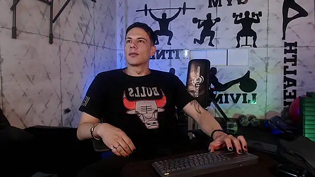 Dustin Sonne online show from July 10, 2026, 3:22 am