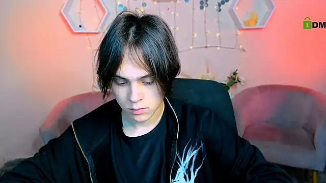 Snapshot of karl_mans chatting on November 15, 2025, 9:50 am karl mans online show from November 15, 2025, 9:50 am