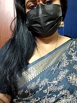 honey-flower online show from October 18, 2025, 9:04 pm