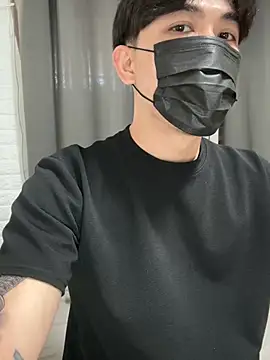 SongJinWoo007 online show from April 13, 2026, 3:01 am