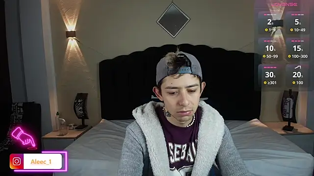 Snapshot of Aleecandrews chatting on September 13, 2025, 7:13 pm Aleecandrews online show from September 13, 2025, 7:13 pm